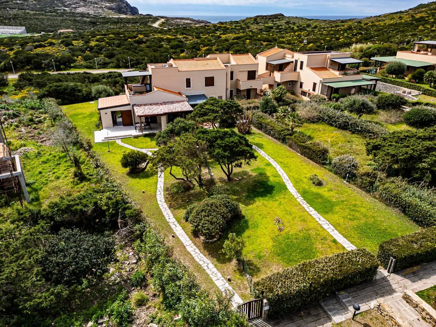 Villa Esclusiva Con 600Mq Di Giardino Sulla Spiaggia Della Pelosa Stintino 0*,